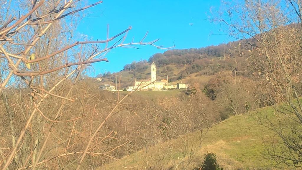 Da Andrea E Raffaella Pensionat Sant'Anna d'Alfaedo Exteriör bild